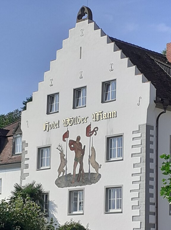 nkk_DEU_Meersburg_20240803_Hauswand_Zuschnitt.jpg  